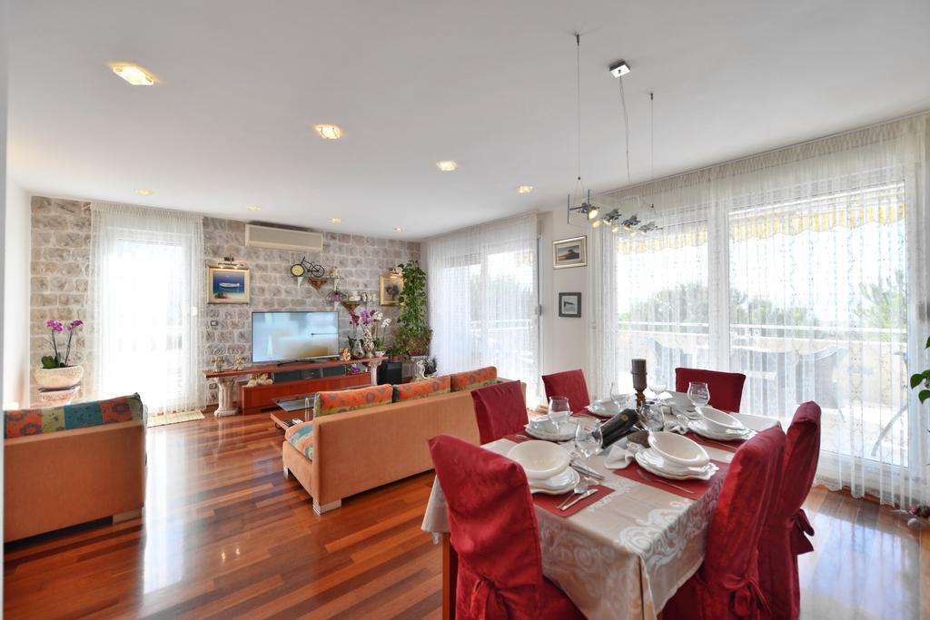ספליט Luxury Seaside Apartment חדר תמונה