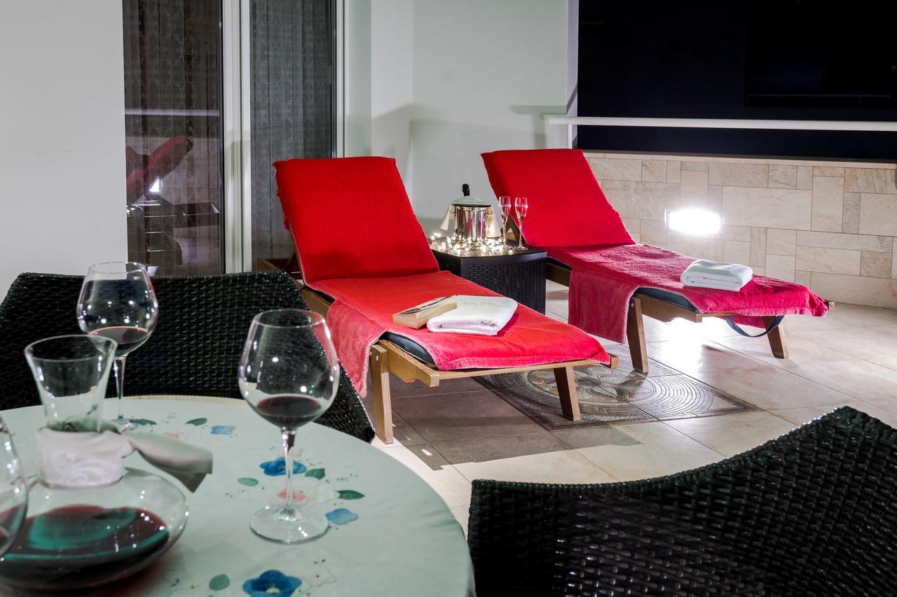 ספליט Luxury Seaside Apartment מראה חיצוני תמונה