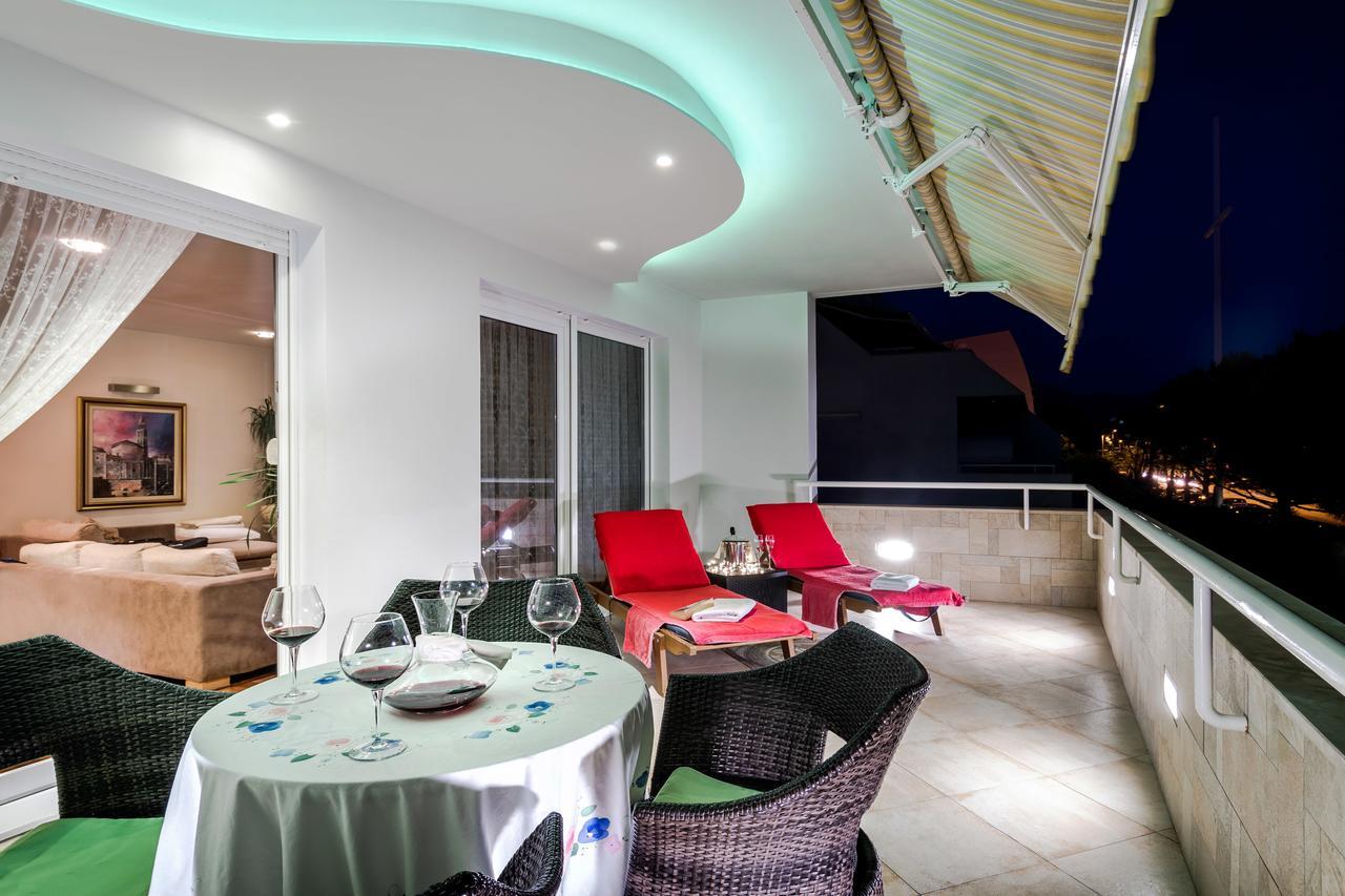 ספליט Luxury Seaside Apartment מראה חיצוני תמונה